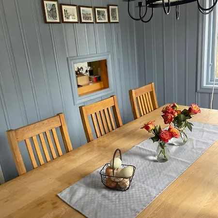 Holiday home Eiketun